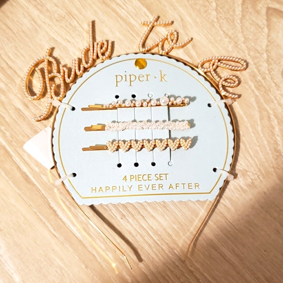 Piper K Accessories - BRIDE TO BE HAIR ACCESSORIES